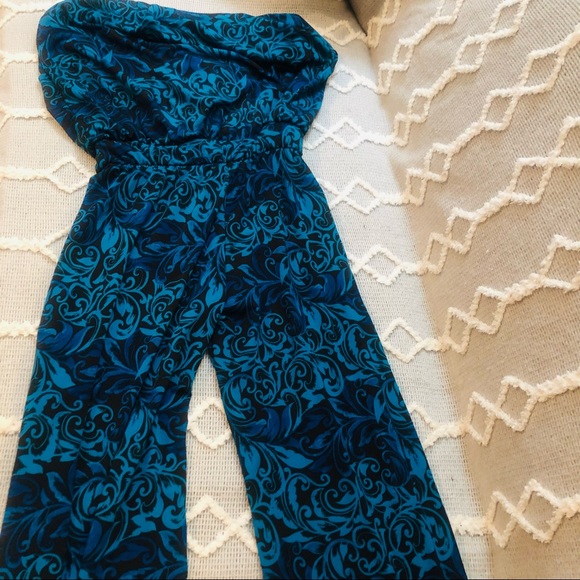 STRAPLESS JUMPSUIT SMALL - Picture 2 of 7